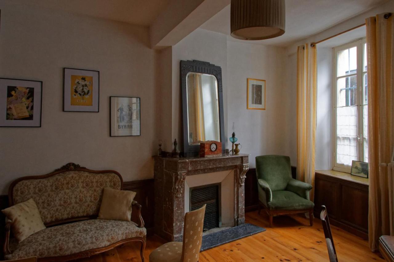 Maison Rives - Village Du Livre De Montolieu Esterno foto