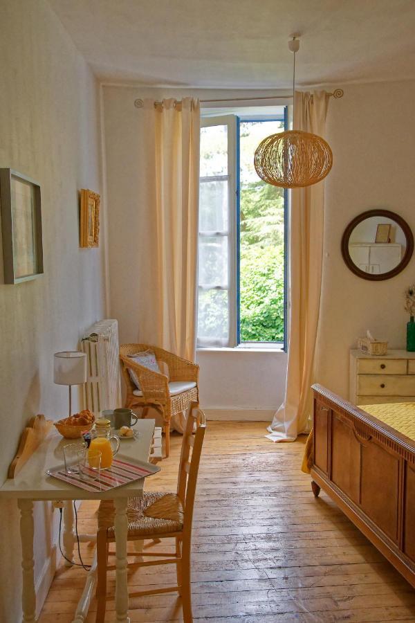 Maison Rives - Village Du Livre De Montolieu Esterno foto