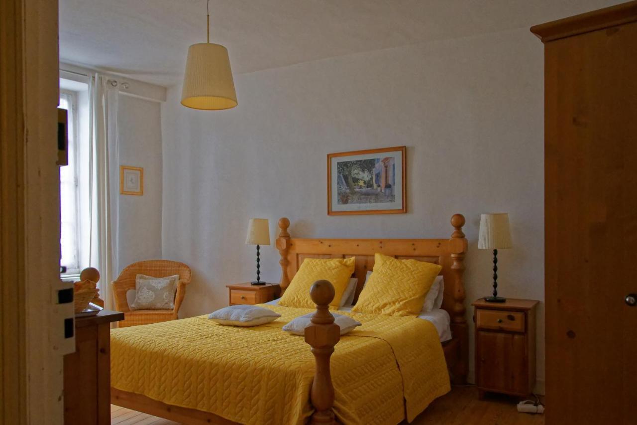 Maison Rives - Village Du Livre De Montolieu Esterno foto