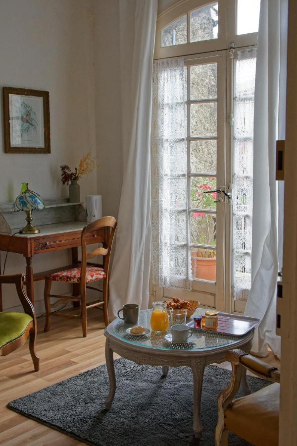 Maison Rives - Village Du Livre De Montolieu Esterno foto
